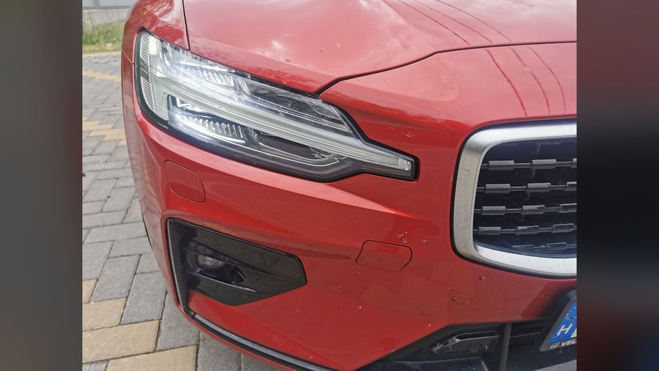 Volvo LED fényszóró újszerű, tiszta állapotban